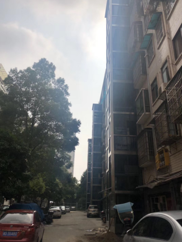 上海加装电梯井道